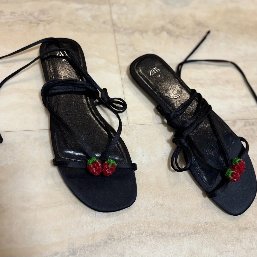 ZARA Black and Red Cherry Embellished Tie Up Sandals (EU 39) - Picture 3 of 7